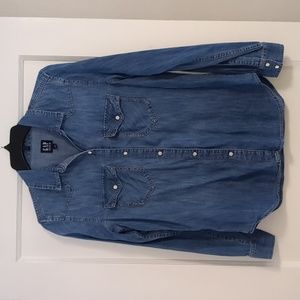 GAP Long-sleeve Western Pearl Button Shirt (M)